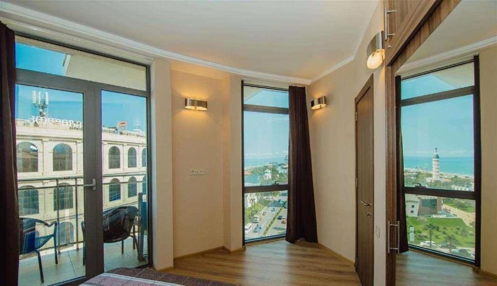Orbi Luxury Apartments Batumi Luaran gambar